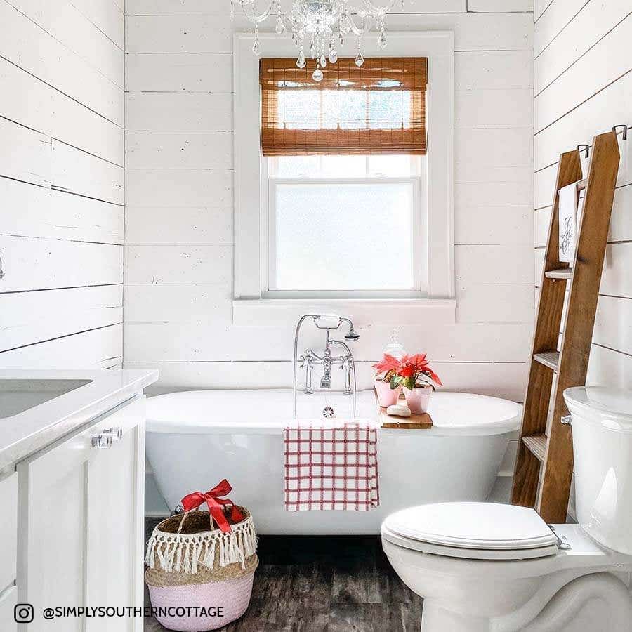 Farmhouse Holiday Bathroom